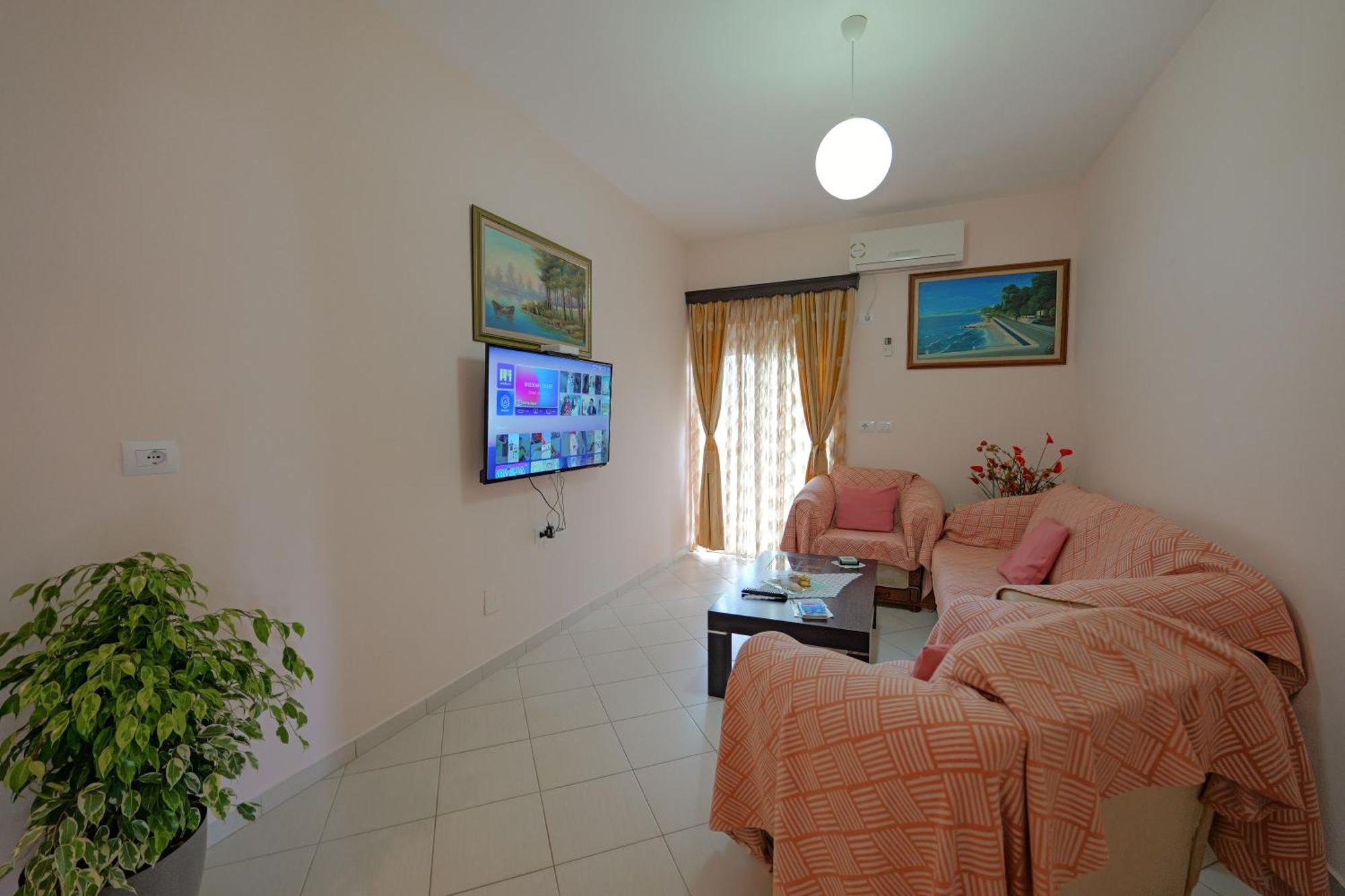 Villa M Cako *